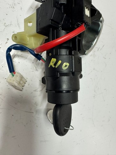 2020 RIO Ignition Switch Lock Cylinder with Key - Picture 4 of 4