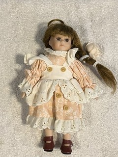 Haunted Paranormal 9" Geppeddo Doll Lucy positive eyes follow you
