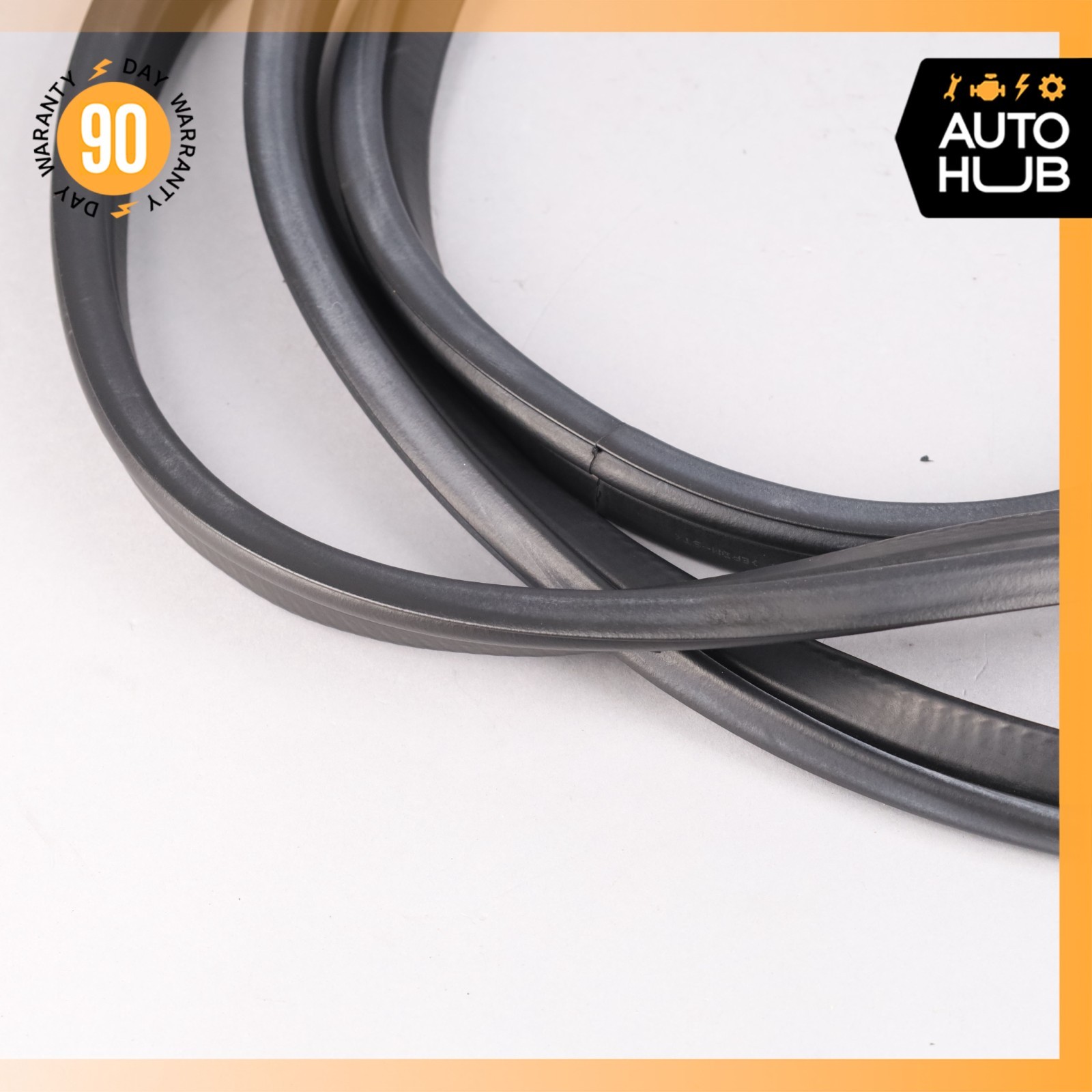 Aston Martin V8 Vantage Coupe Rear Trunk Boot Tailgate Lid Rubber Seal OEM 26k