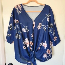 Floral Tie Front Loose Fitting Flowy Blouse Large