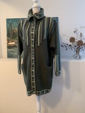 Dobrila Sirogojno Strickmantel M olivgrün Taschen 100%Wolle