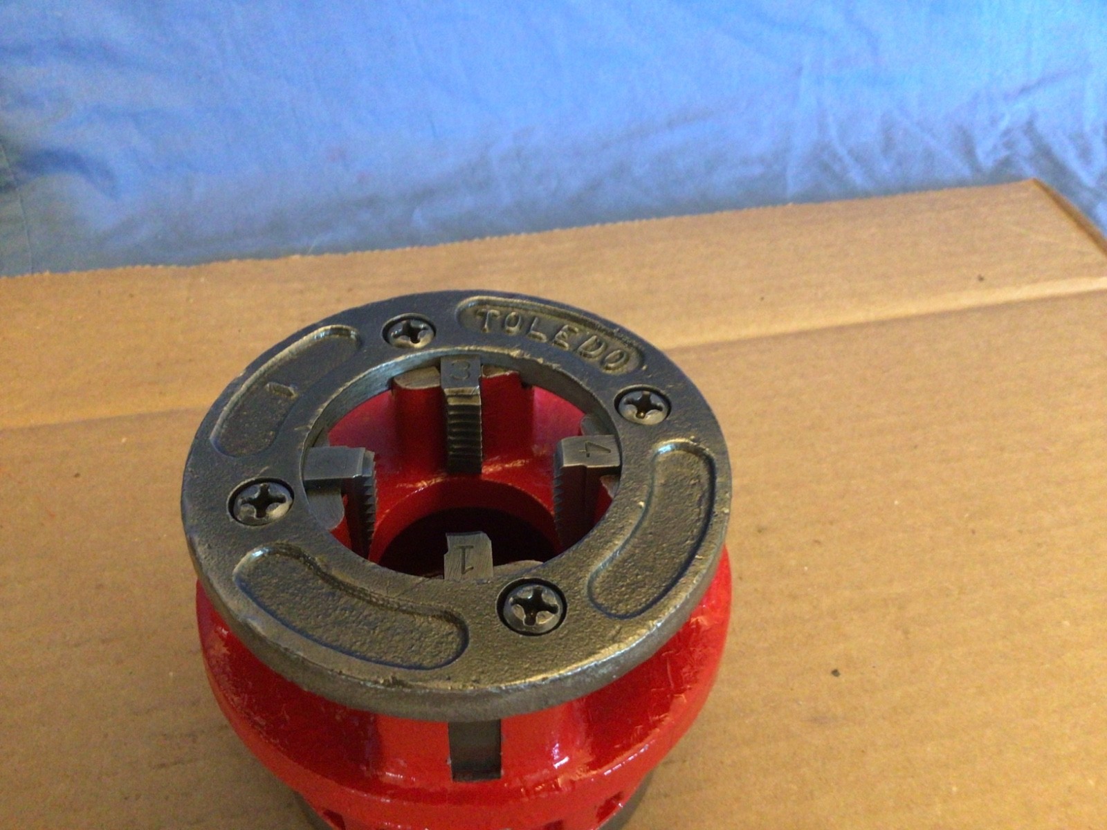 Refurbished TOLEDO No. 12 Manual Pipe Threader Die - 1" 