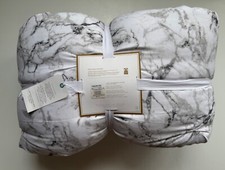 Pottery Barn Teen Recycled Marble Microfiber Pintuck Comforter TWIN XL Multi New