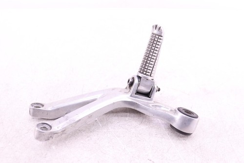 2004 04-05 SUZUKI GSXR 600 GSX600R OEM RIGHT REAR PASSENGER FOOT PEG S187 - Picture 5 of 8