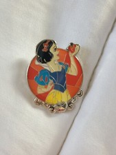 Bolso Ciego Prendedor Retrato Princesa Disney Loungefly - Blancanieves