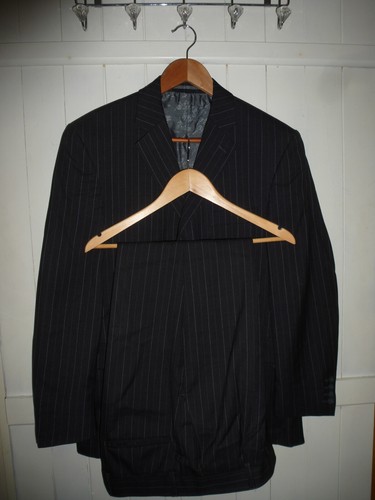 mens PIERRE CARDIN GREY PINSTRIPE WOOL SUIT SIZE 40"R CHEST 34" WAIST 31" LEG - Picture 1 of 15