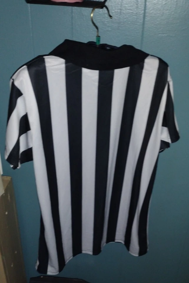 Camisa Árbitro Pequeña Corona Brybelly Holdings Negro Blanco ENVÍO GRATUITO EXCELENTE Foto 3 de 4