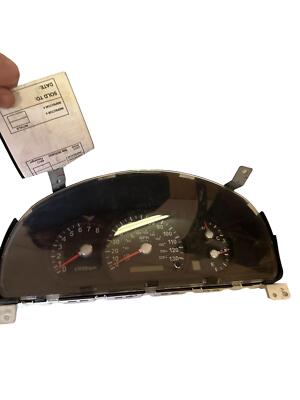 05 06 KIA SORENTO Speedometer Speedo Gauge Tach