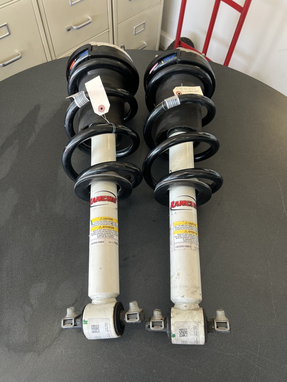 2019-2022 Chevrolet Silverado 1500 Strut Assembly 84721650 | eBay