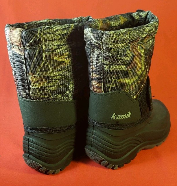 3t black soccer shorts