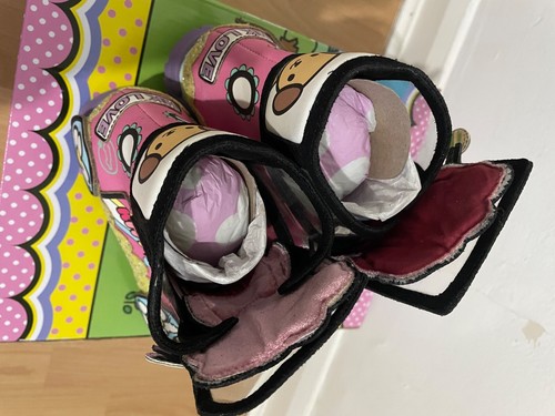 Irregular Choice UK4 EU37 Hello Kitty Zapatillas altas World of Happiness - Imagen 7 de 9