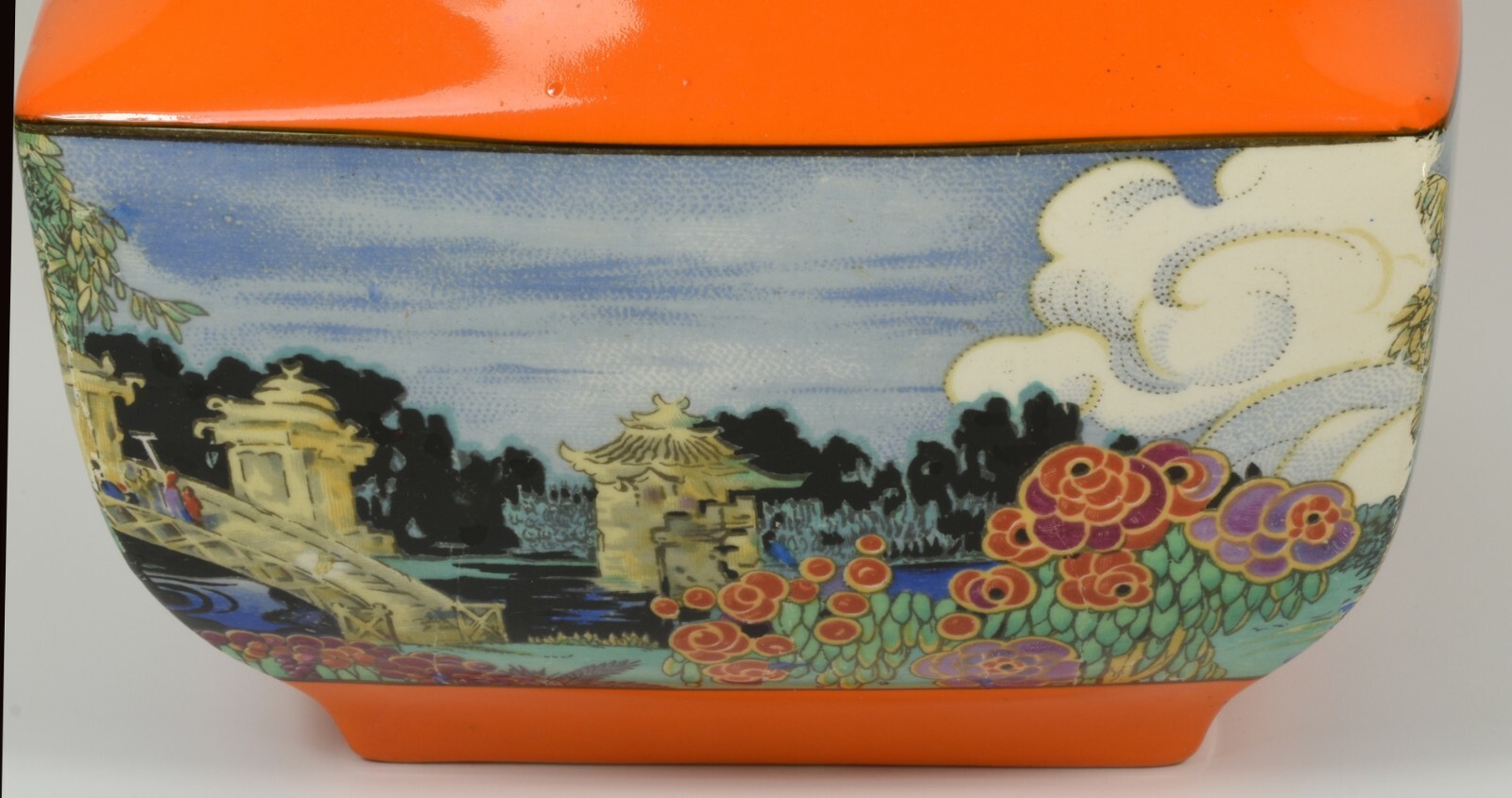 Picture 4 of 6