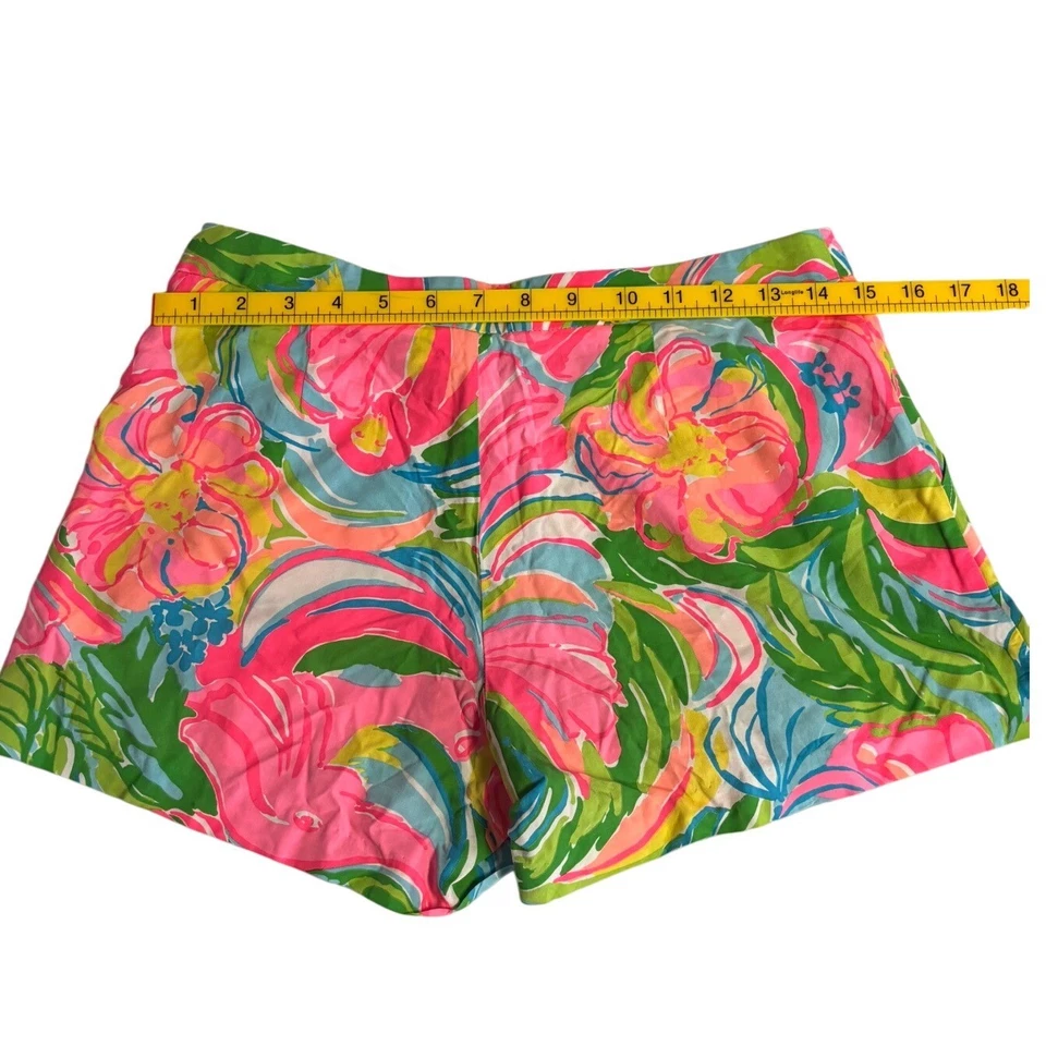 Lilly Pulitzer Shorts Womens Size 2 Flamingo Floral Print Rayon So A Peeling - Image 2 of 4