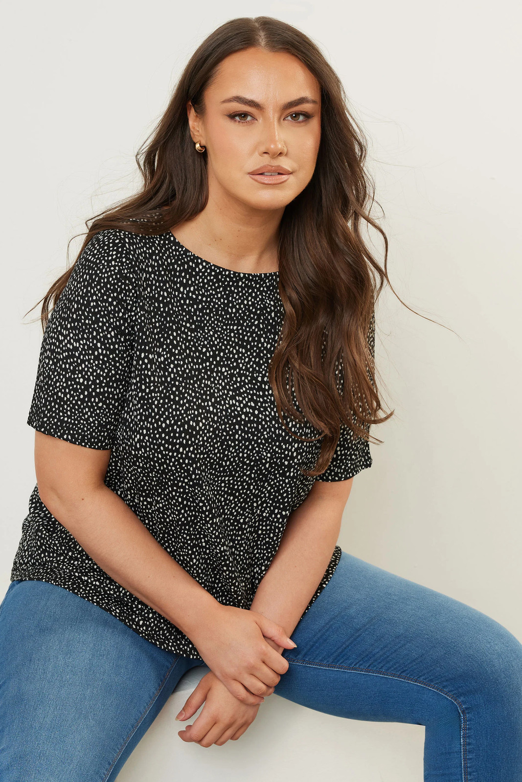 Yours Curve Women's Plus Size Dot Print Textured Top