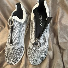 DKNY Knit Zip Sneakers Black White Comfort Breathable Low Top Athletic Shoes