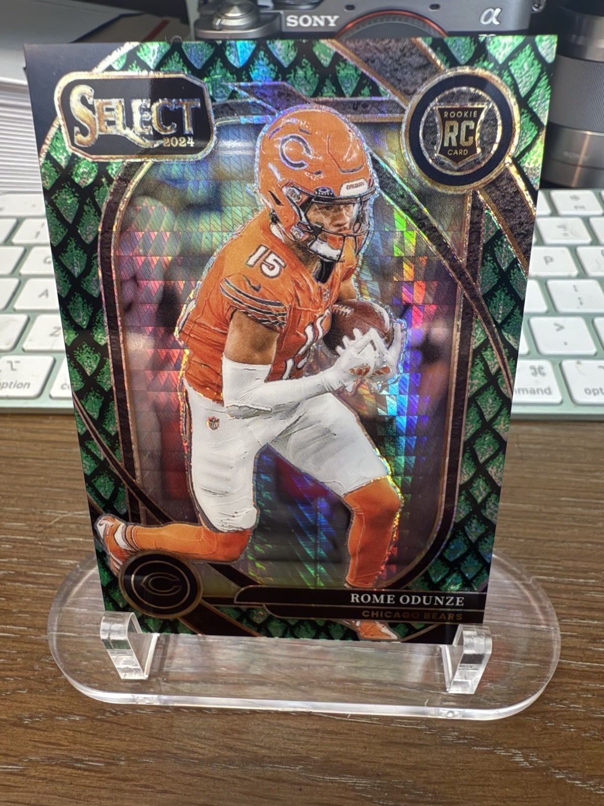 2024 Panini Select - Club Level Rome Odunze #236 Dragon Scale Prizm /81 (RC)