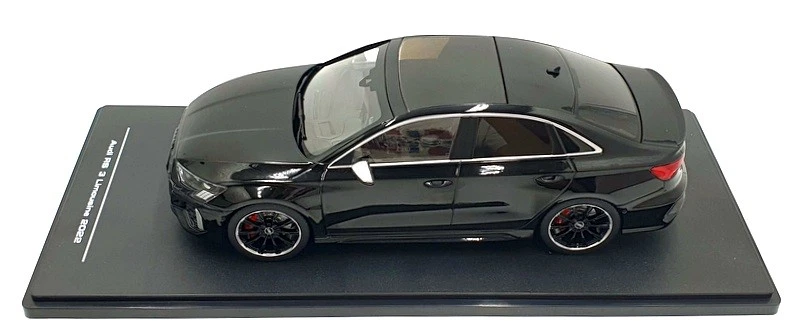 IXO Modelos Escala 1/18 Diecast 18003 - Audi RS3 2022 Limusina - Negro Foto 4 de 4