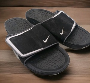 vintage nike sandals