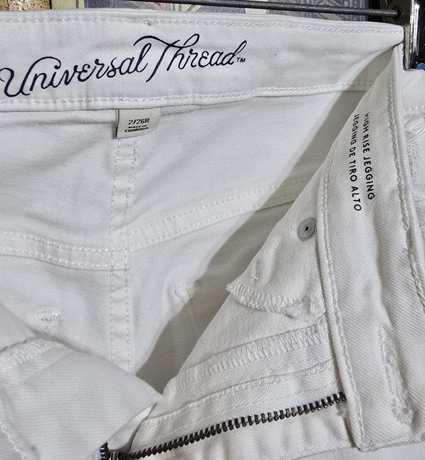 Universal Thread High Rise Distressed Jegging Whi… - image 7