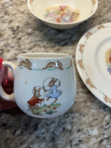 Bunnykins Royal Doulton Cup Bowl And Plate Mixed Lot English Fine Bone China