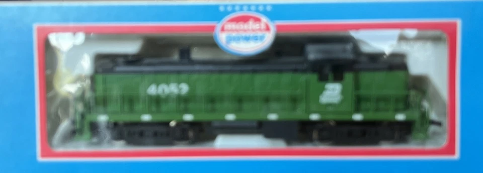 HO Scale Model Power ALCO RS-2 Diesel Locomotive Burlington Northern 4052 - 6844 - Image 3 of 4