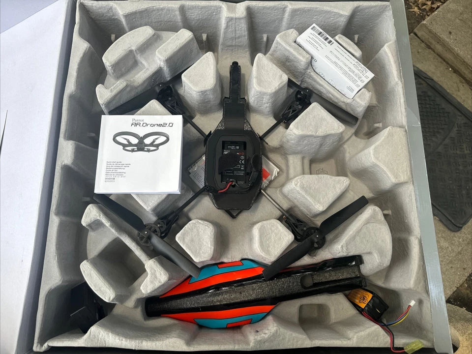 Parrot AR.Drone 2.0 Quadcopter - Battery, Indoor Cover, GPS, Untested - Image 4 of 4