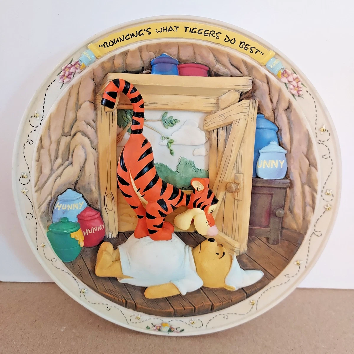 Preços baixos em Winnie the Pooh Pratos da Disney (1968 até o