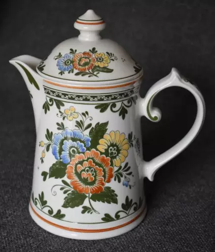 LOVELY VINTAGE VILLEROY & BOCH GERMANY ALT AMSTERDAM COVERED HOT MILK PITCHER