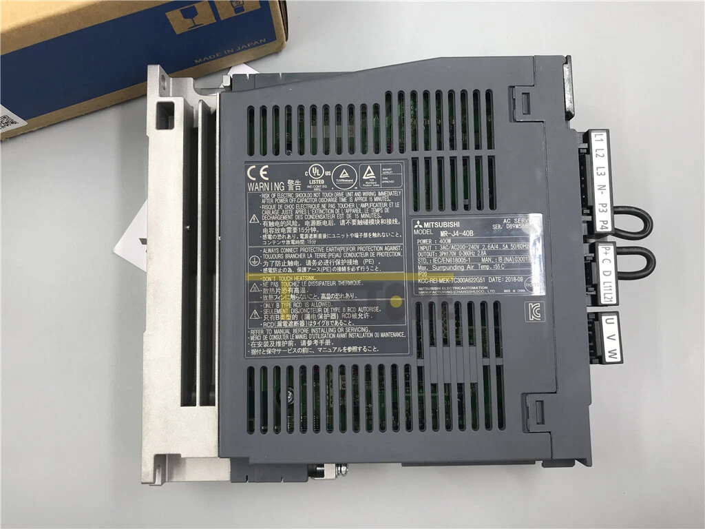1pcs Brand New In Box Mitsubishi MR-J4-40B AC Servo Amplifier