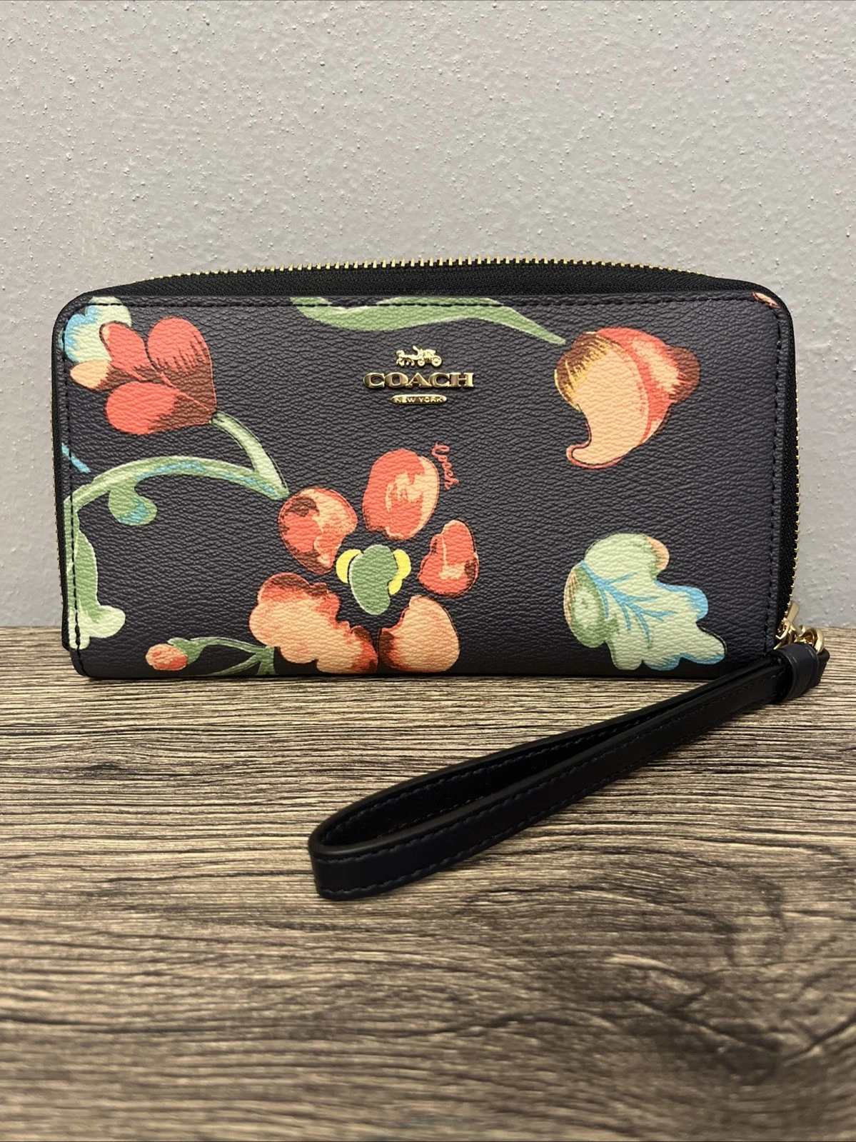 Coach grande bracciale con zip angolare e stampa floreale Dreamy Land oro mezzanotte