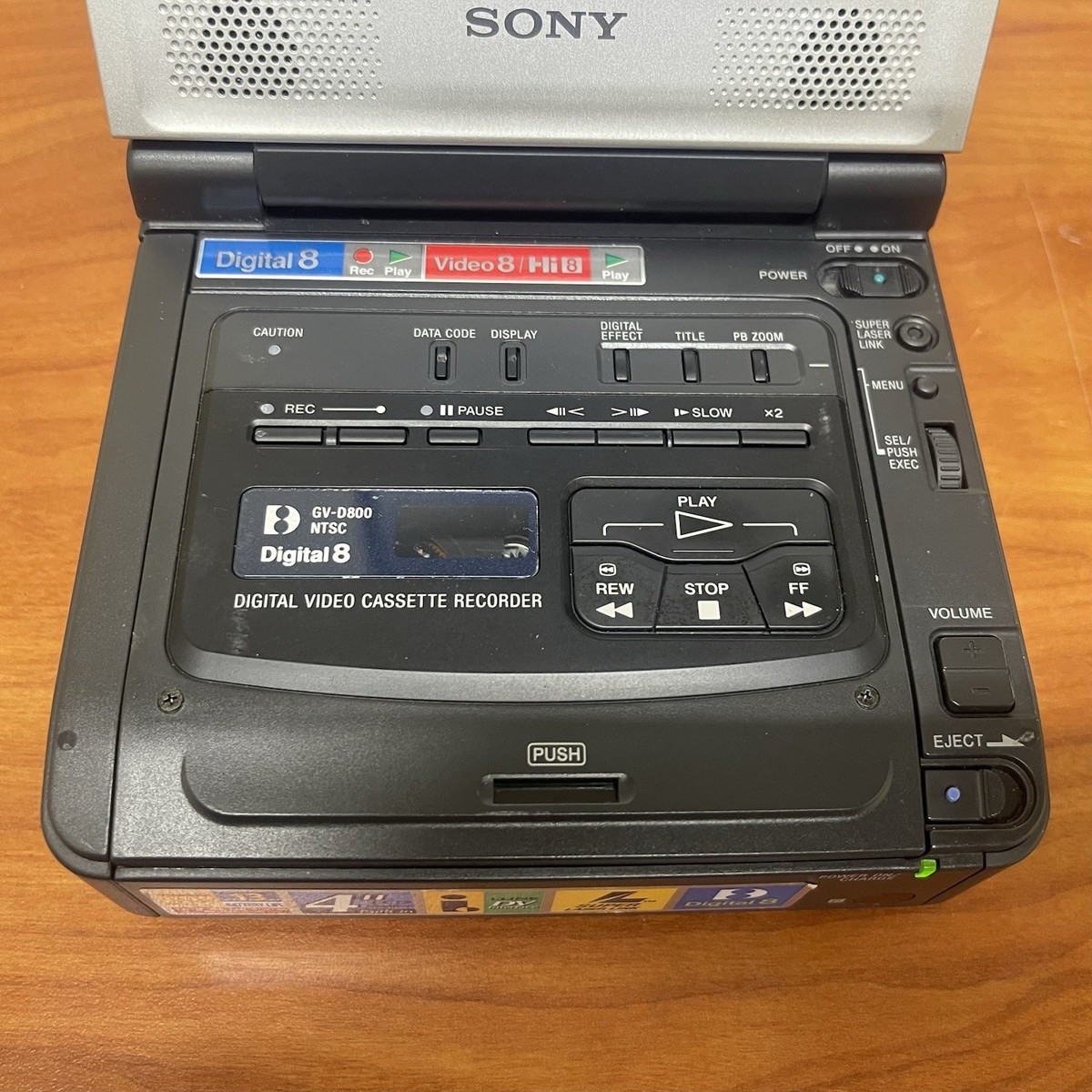 Sony GV-D800 NTSC Digital8 Video Walkman VCR - NO Battery or AC