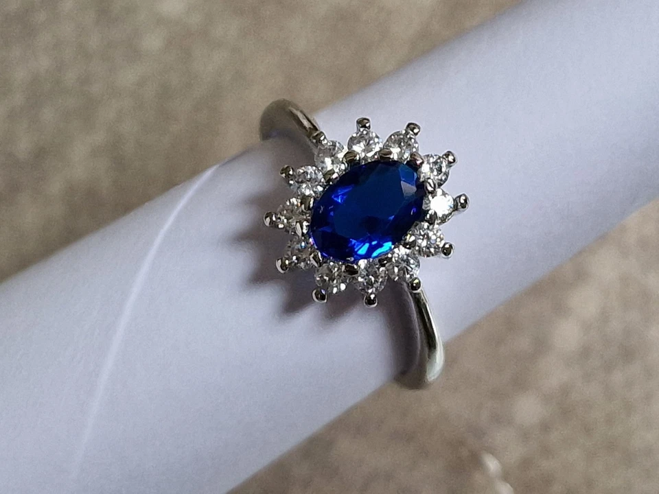 Anello + Pendente con Zaffiro e Brillantini SINTETICI in argento 925 ANALLERGICO - Immagine 4 di 4