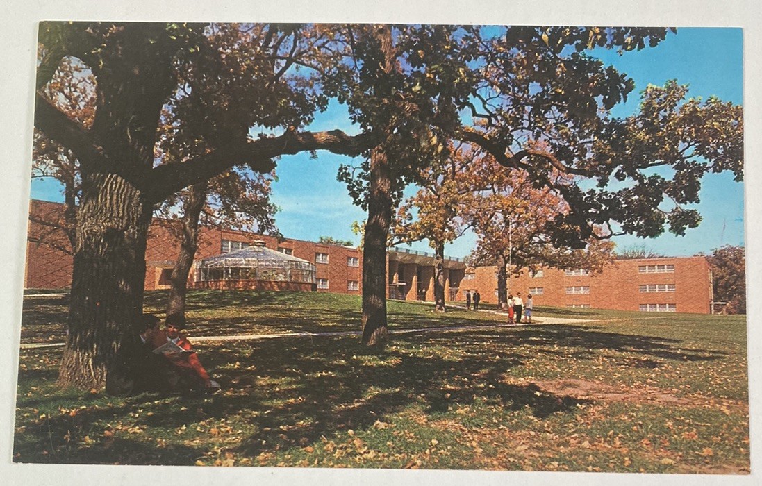 Vintage Postcard ~ Luther College Valders Mem. Hall of Science ~ Decorah Iowa IA