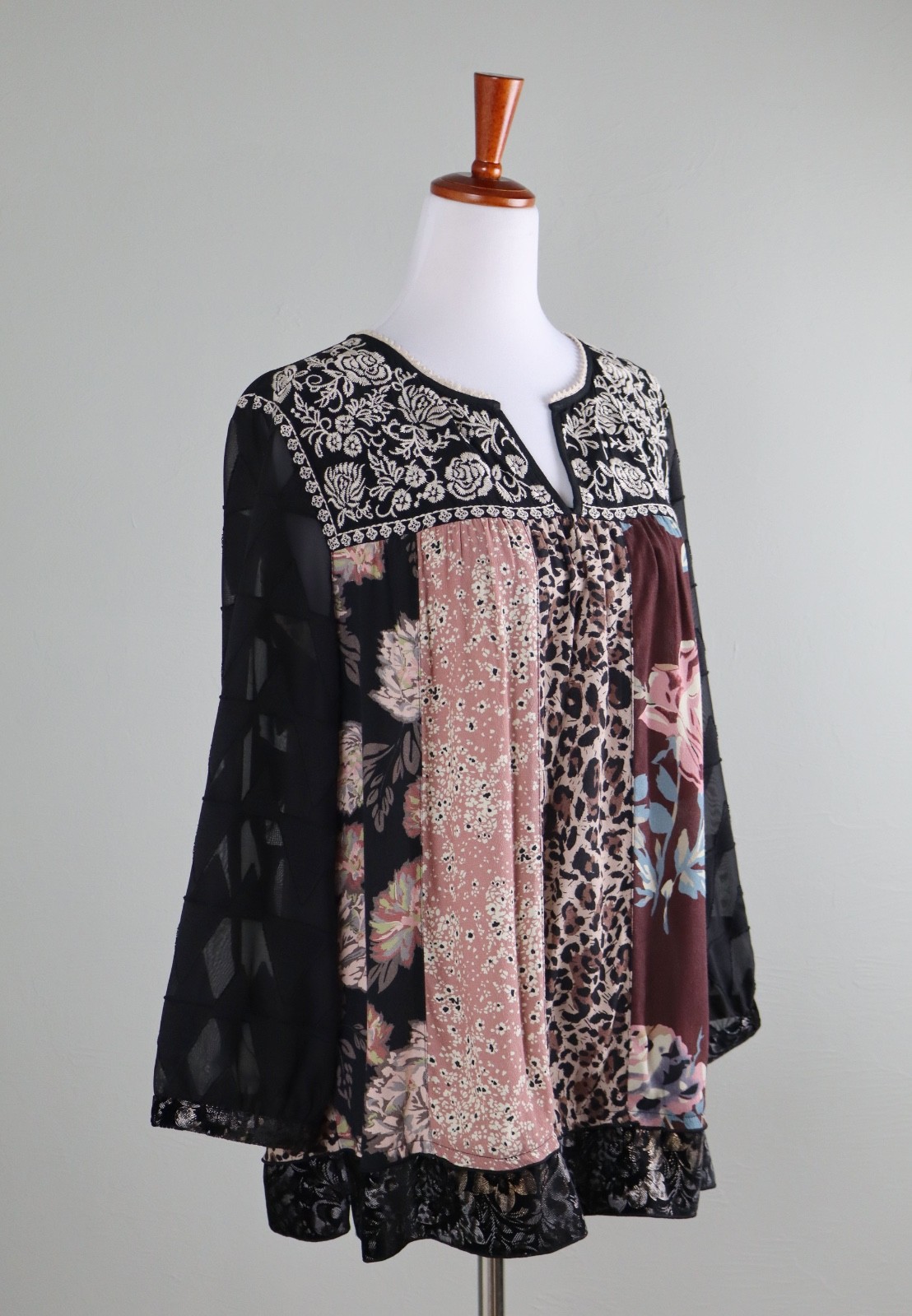 JOHN MARK $130 Embroidered Patchwork Mixed Print … - image 2