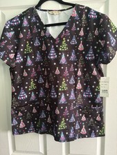 Gabby Brooks Scrub Top Trees And Hearts Black 2 Pockets Size XL New With Tag