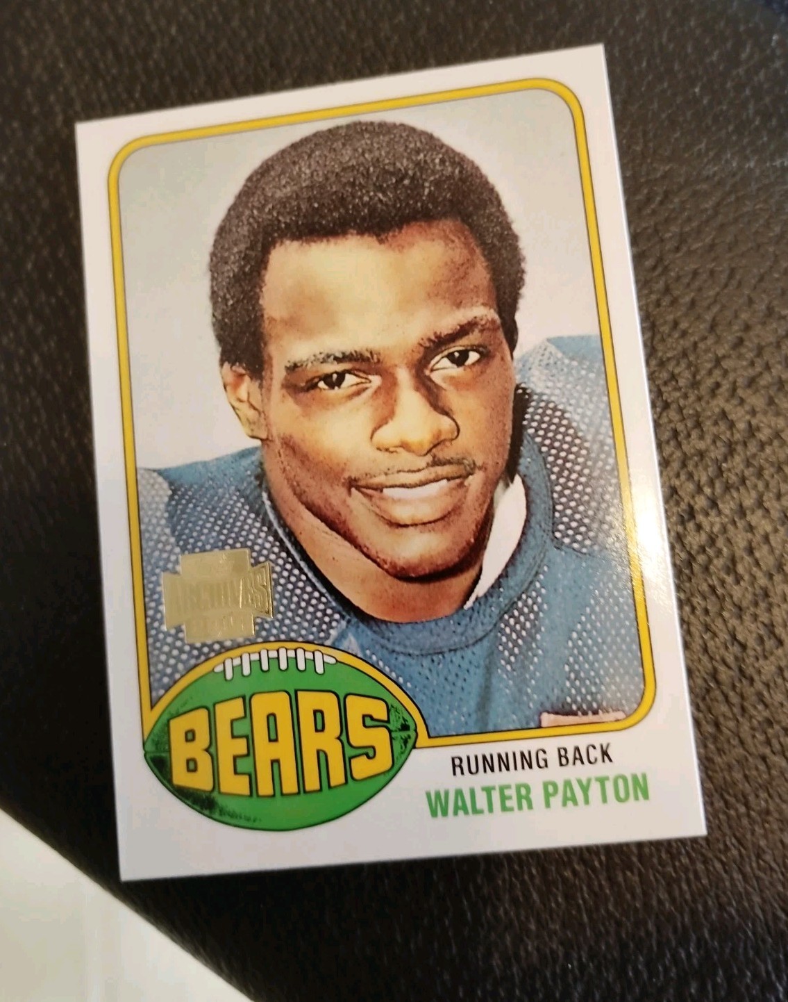 ~2001 TOPPS ARCHIVES [REPRINT] (#80 of 178)~ WALTER PAYTON~ POPULAR ROOKIE CARD!