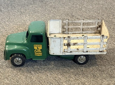VINTAGE BUDDY L CATTLE TRANSPORT PRESSED STEEL GREEN TOY TRUCK