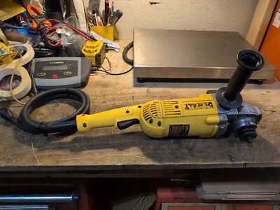 Dewalt D28474 Heavy Duty Angle Grinder 8000rpm