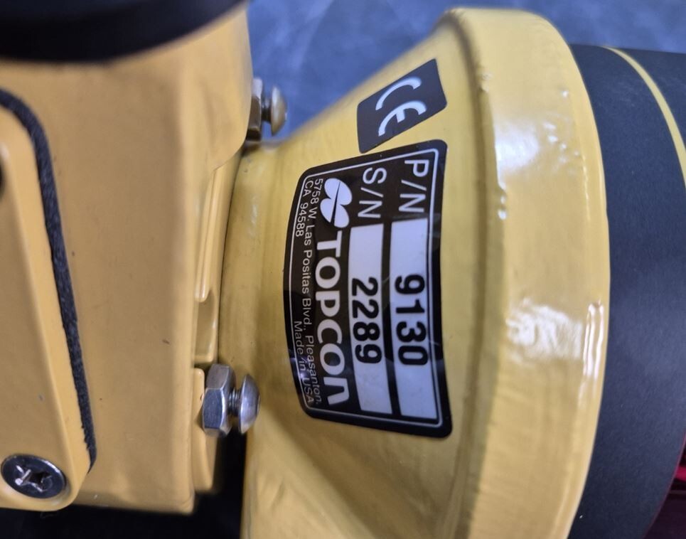 TOPCONトランシット 未校正・ジャンク品】 TOPCON （トプコン） トランシット TL-20GM