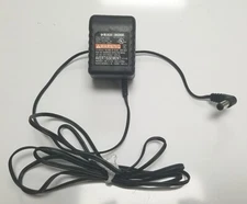 BLACK & DECKER CLASS 2 POWER SUPPLY  MODEL NO: UA-0402