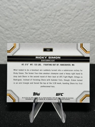 Réfracteur à prisme base UFC chromé 2024 Topps 1 - 200 - COMPLÉTEZ VOTRE SET - PYC - Photo 199/237