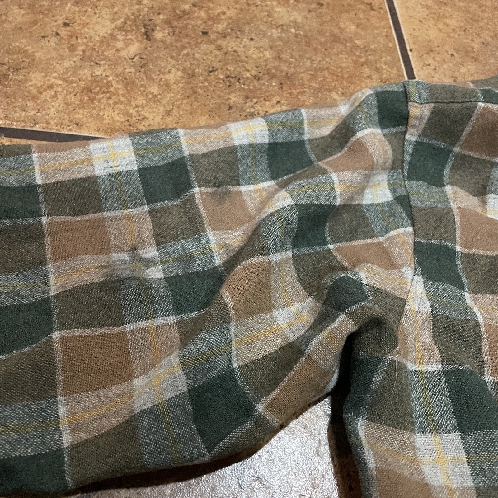 Pendleton Board Shirt loop collar wool Medium Tan… - image 6