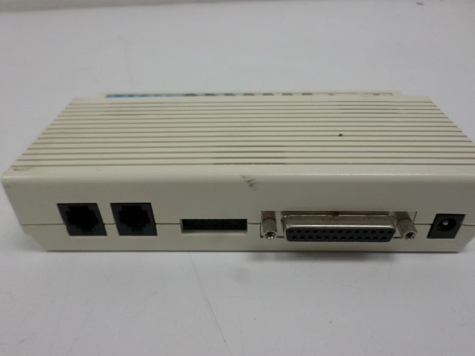 US Robotics 56k V.90 External Fax Modem USR5686D 0701   - Image 4 of 4