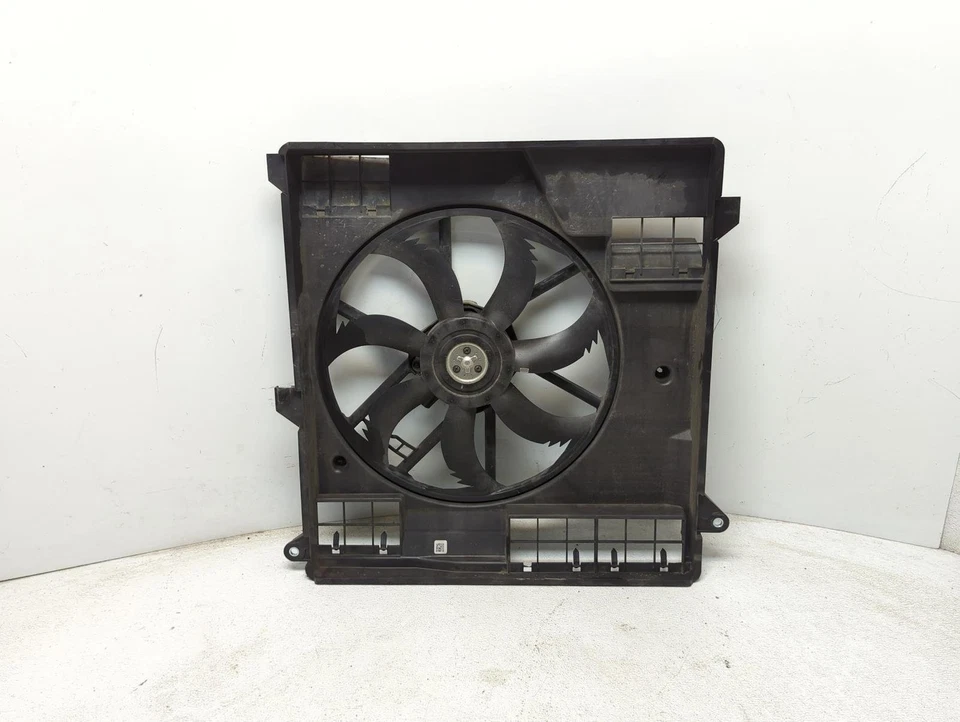 2020-2024 Nissan Frontier Radiator Cooling Fan Motor & Shroud 21481-9By0a - Image 3 of 4