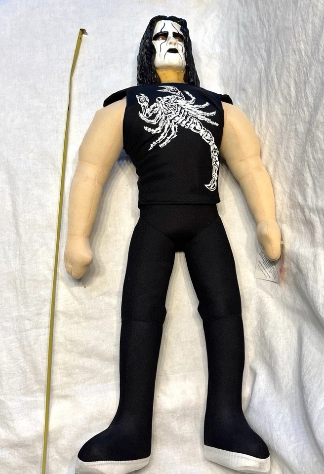 RARO 24 pulgadas WCW Sting Peluche Muñeca Lucha Figura 1999 Jugar por Jugar ENORME! Foto 2 de 4