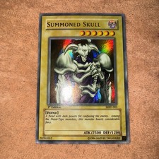 skull yugioh card Authentic 1999 Edition LOB-125 