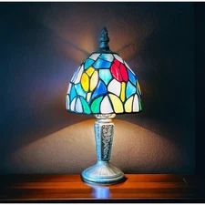 Vintage Tiffany Inspired Stained Glass Tulip Accent Lamp Floral Pattern 