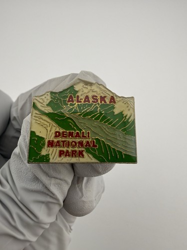 Denali National Park Alaska Enamel Lapel Pin.  VTG?