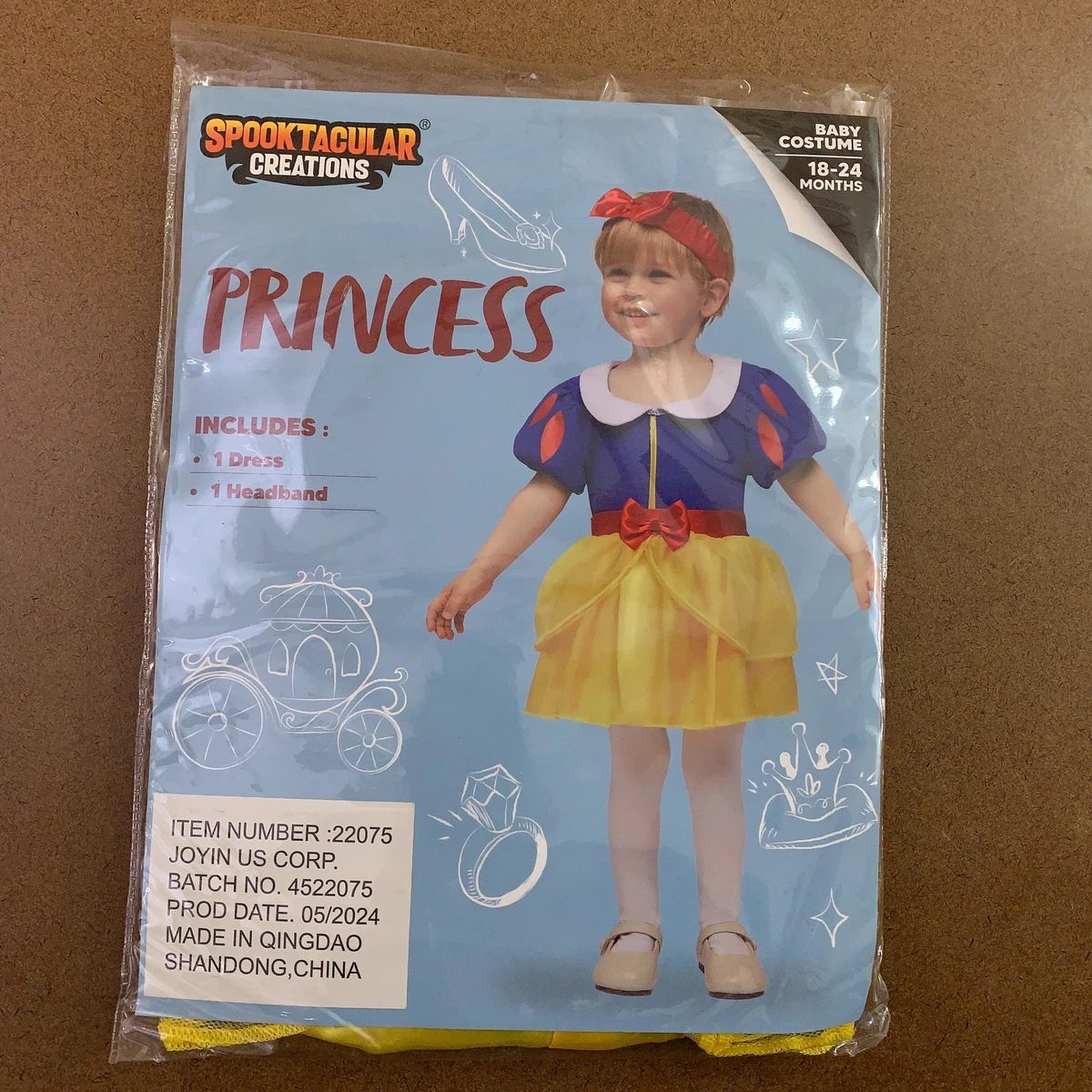 open lace back dress Amazon.com: Disney Princess Dress Up Trunk Deluxe 21 Piece Officially  Licensed [Amazon Exclusive] : Toys & Games