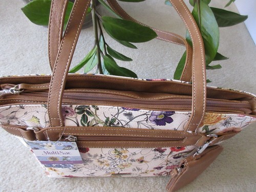 Multisac Women's Top Zipper Single Compartment Tote Bag Beige Floral NWT - Picture 4 of 8